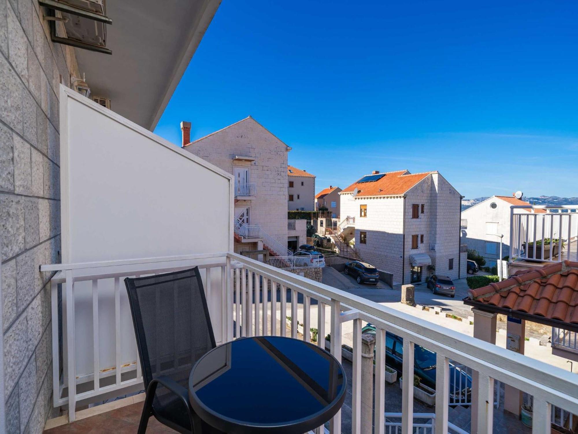 Apartments Senjo - Studio Apartment With Balcony With Side Sea View Apartman 4 ツァヴタット エクステリア 写真